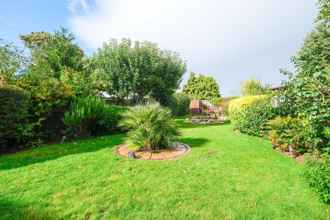 Images for Spur Road, Orpington EAID:11e514c9f7e99906cb8dd0ceb0e9edcf BID:1