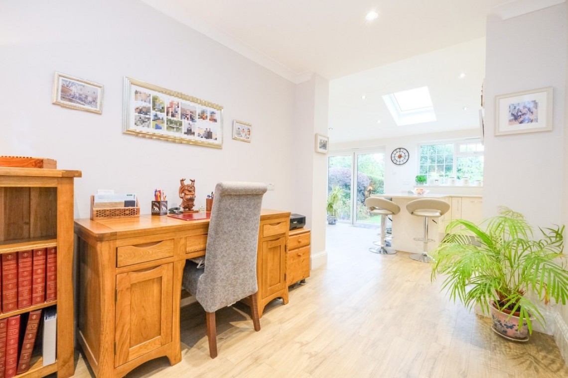 Images for Spur Road, Orpington EAID:11e514c9f7e99906cb8dd0ceb0e9edcf BID:1