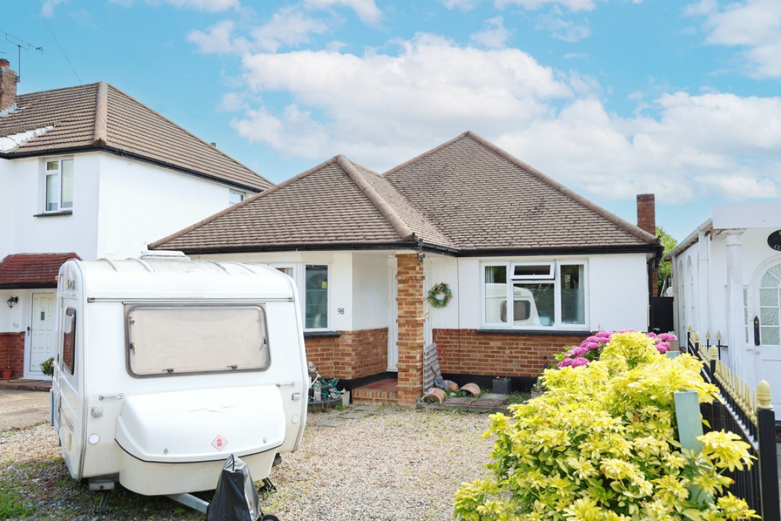 Images for Lodge Crescent, Orpington EAID:11e514c9f7e99906cb8dd0ceb0e9edcf BID:1