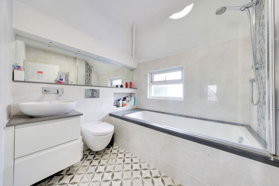 Images for Homefield Rise, Orpington EAID:11e514c9f7e99906cb8dd0ceb0e9edcf BID:1