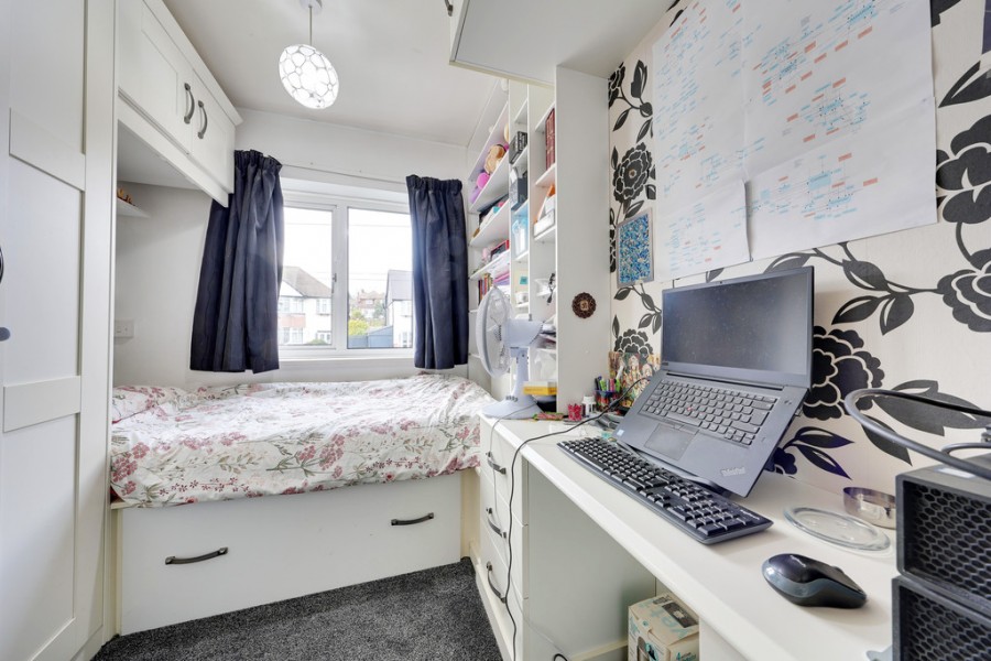 Images for Tubbenden Lane, Orpington EAID:11e514c9f7e99906cb8dd0ceb0e9edcf BID:1