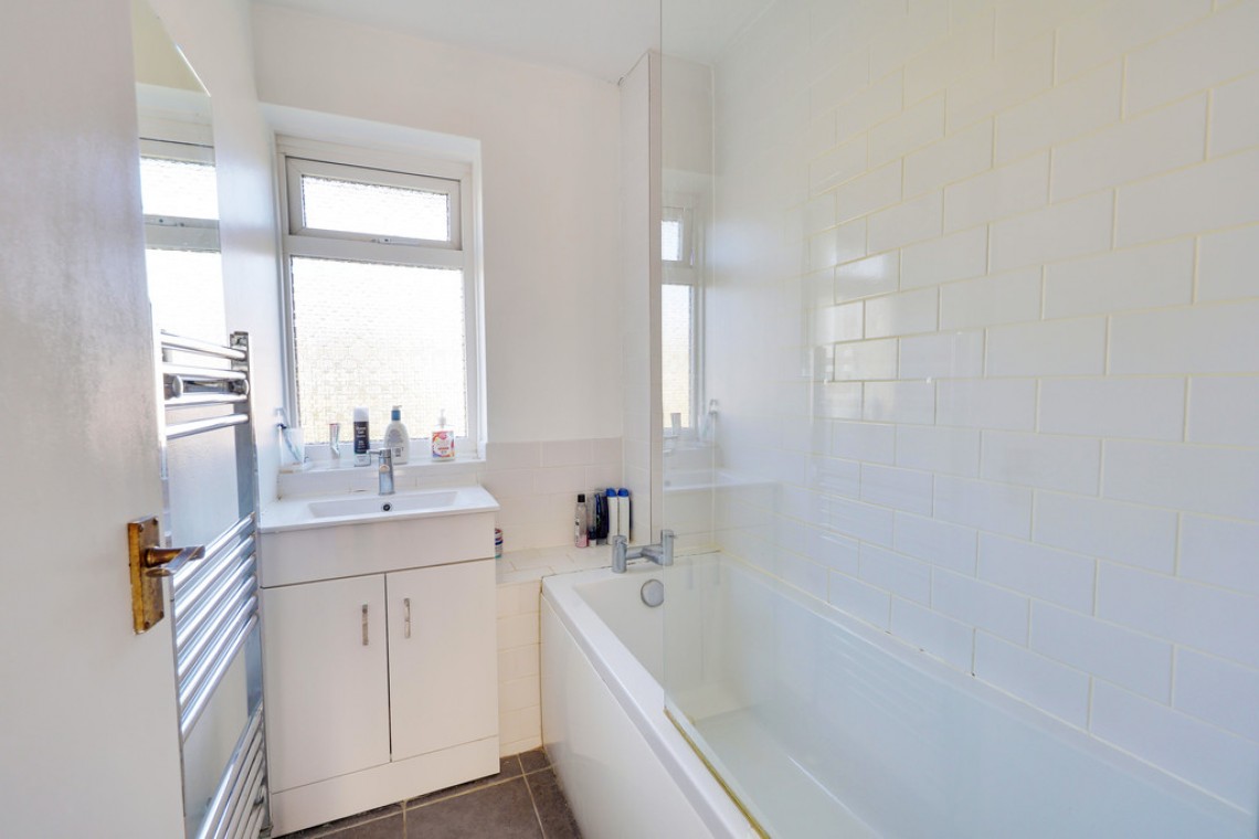 Images for Rye Crescent, Orpington EAID:11e514c9f7e99906cb8dd0ceb0e9edcf BID:1