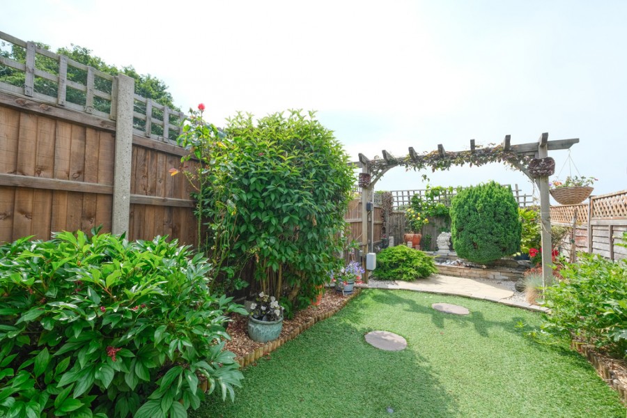 Images for Sandpiper Way, Orpington EAID:11e514c9f7e99906cb8dd0ceb0e9edcf BID:1
