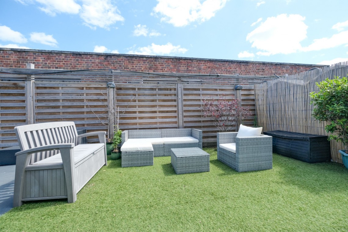 Images for High Street, Orpington EAID:11e514c9f7e99906cb8dd0ceb0e9edcf BID:1