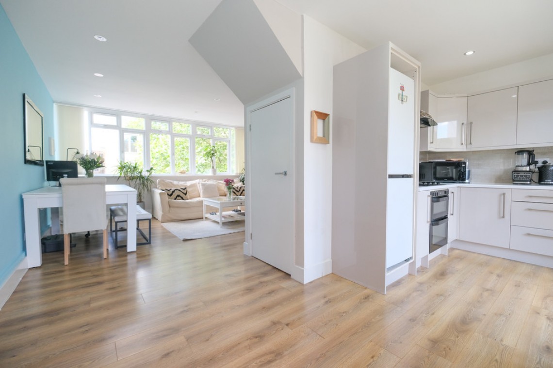 Images for High Street, Orpington EAID:11e514c9f7e99906cb8dd0ceb0e9edcf BID:1