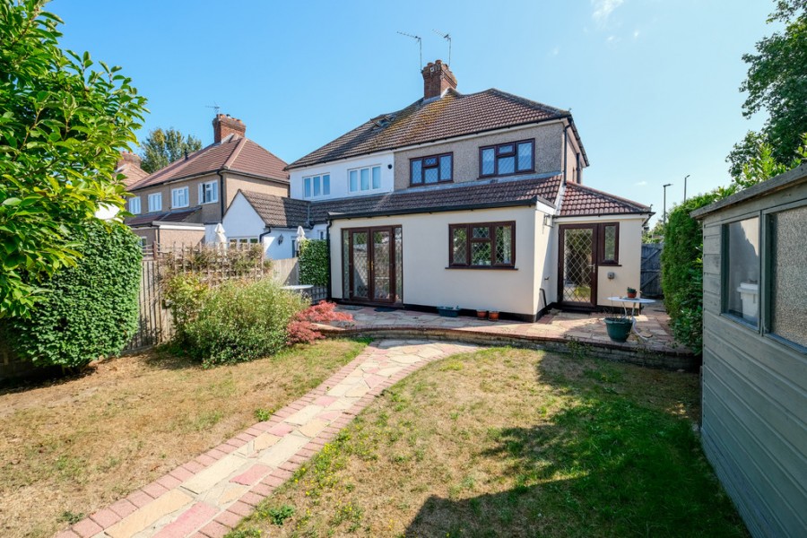 Images for Cray Avenue, Orpington EAID:11e514c9f7e99906cb8dd0ceb0e9edcf BID:1