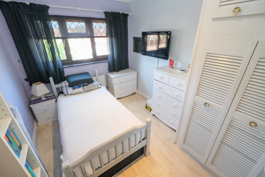 Images for Cray Avenue, Orpington EAID:11e514c9f7e99906cb8dd0ceb0e9edcf BID:1