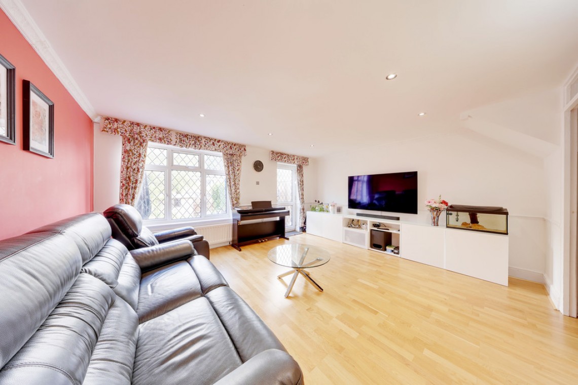 Images for Stapleton Road, Orpington EAID:11e514c9f7e99906cb8dd0ceb0e9edcf BID:1