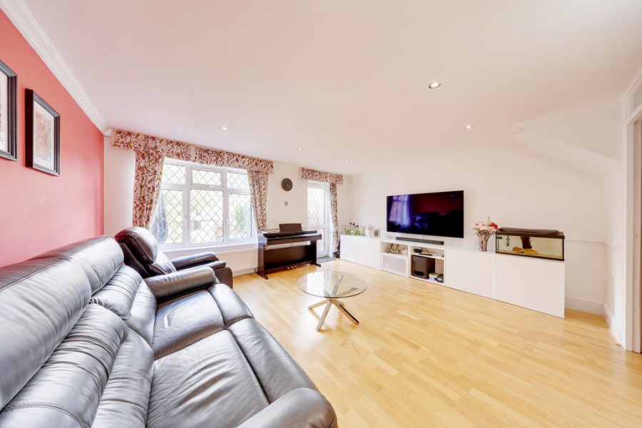 Images for Stapleton Road, Orpington EAID:11e514c9f7e99906cb8dd0ceb0e9edcf BID:1