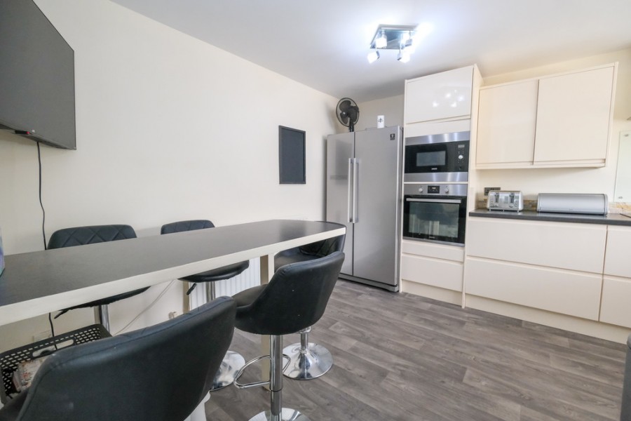 Images for Larkspur Close, Orpington EAID:11e514c9f7e99906cb8dd0ceb0e9edcf BID:1
