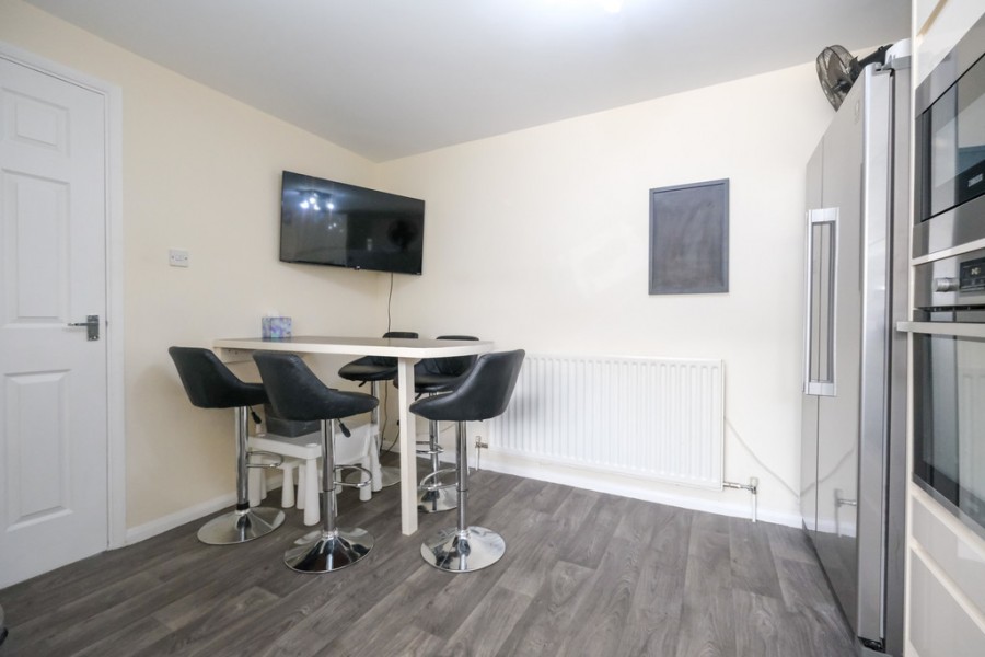 Images for Larkspur Close, Orpington EAID:11e514c9f7e99906cb8dd0ceb0e9edcf BID:1