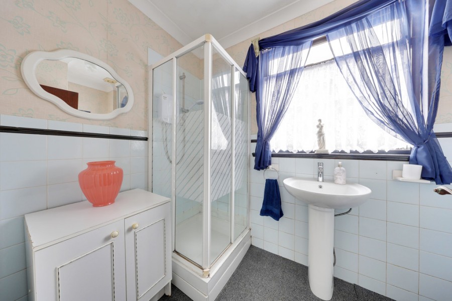 Images for Felstead Road, Orpington EAID:11e514c9f7e99906cb8dd0ceb0e9edcf BID:1