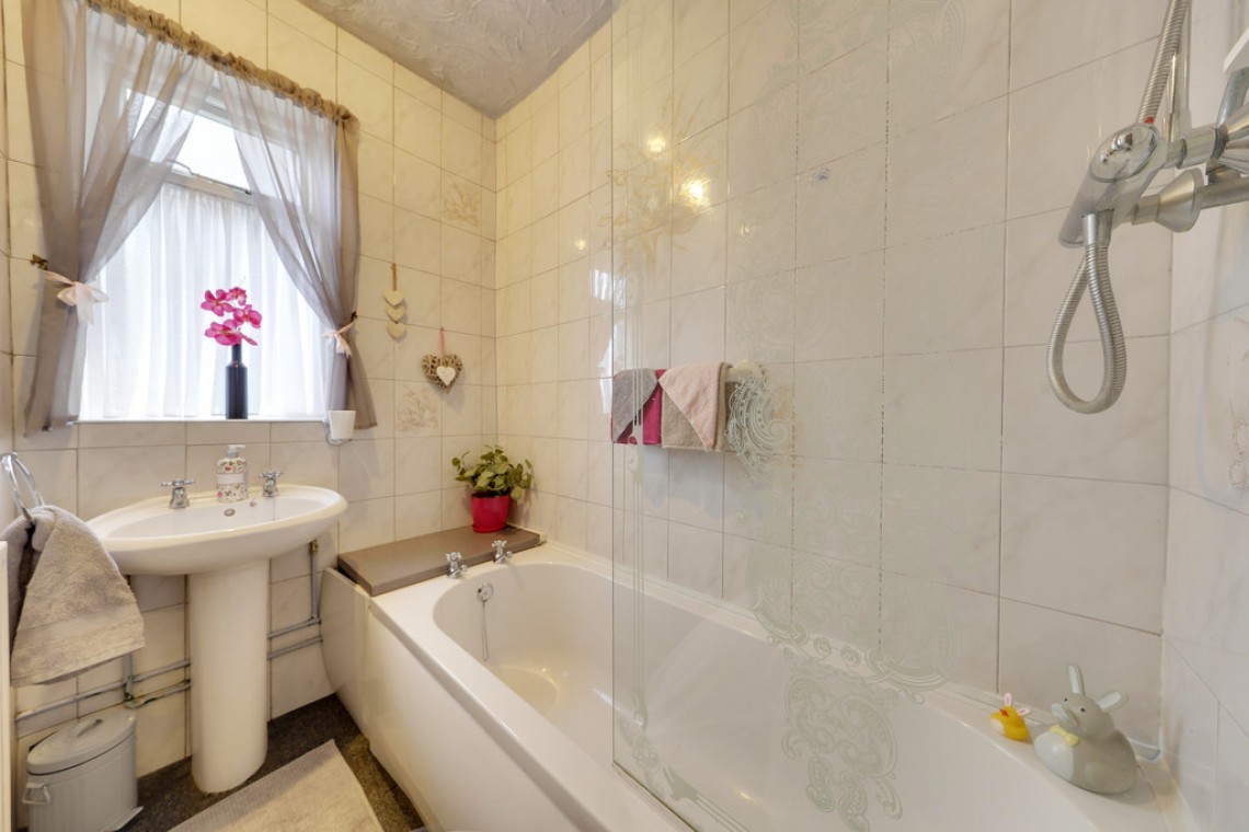 Images for Felstead Road, Orpington EAID:11e514c9f7e99906cb8dd0ceb0e9edcf BID:1