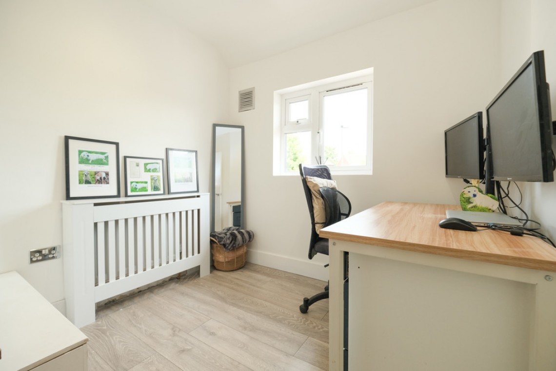 Images for Arundel Drive, Orpington EAID:11e514c9f7e99906cb8dd0ceb0e9edcf BID:1