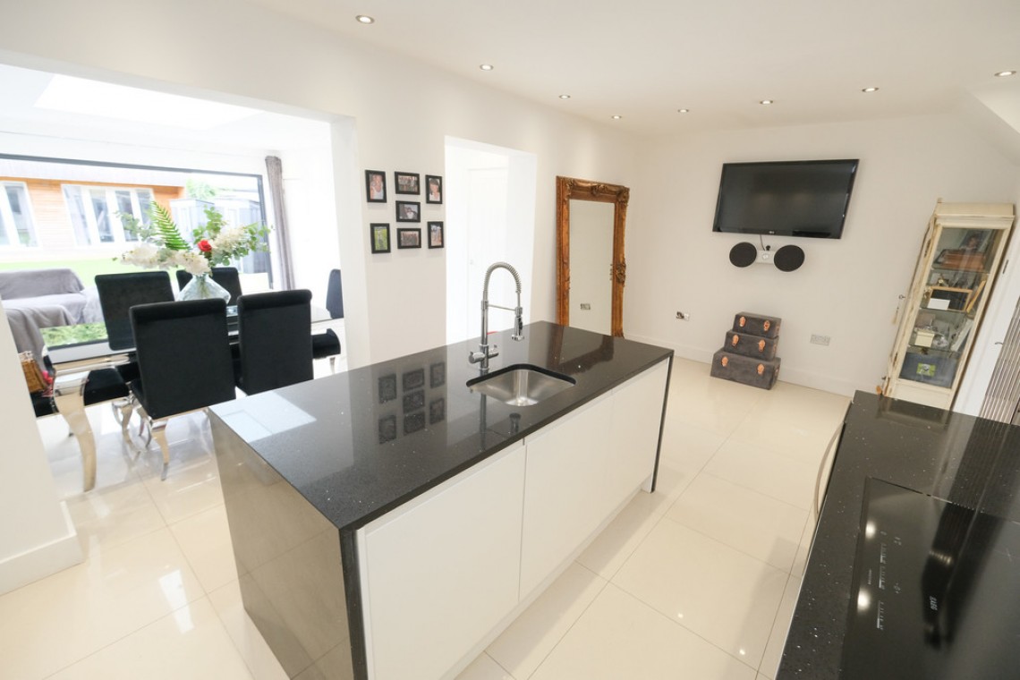 Images for Arundel Drive, Orpington EAID:11e514c9f7e99906cb8dd0ceb0e9edcf BID:1