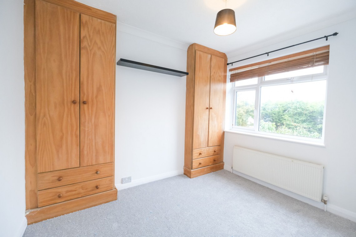 Images for Barnesdale Crescent, Orpington EAID:11e514c9f7e99906cb8dd0ceb0e9edcf BID:1