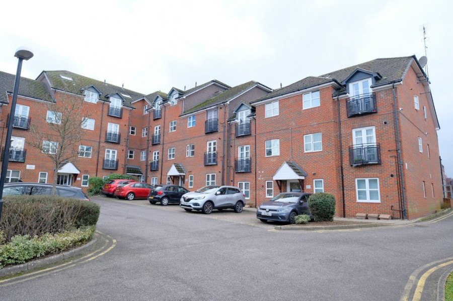 Images for Ranmore Path, Orpington EAID:11e514c9f7e99906cb8dd0ceb0e9edcf BID:1