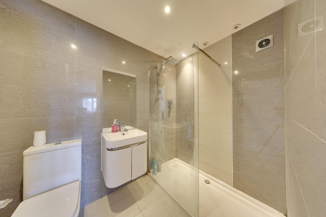 Images for Repton Road, South Orpington EAID:11e514c9f7e99906cb8dd0ceb0e9edcf BID:1