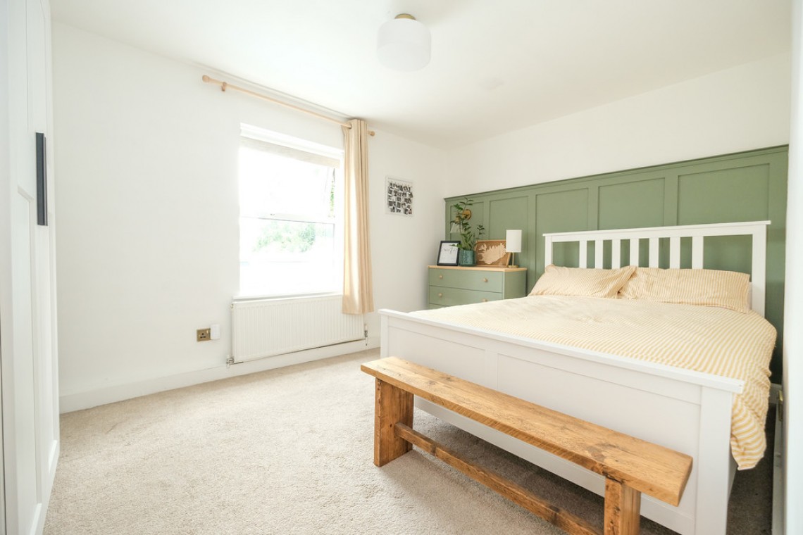 Images for Derry Downs, Orpington EAID:11e514c9f7e99906cb8dd0ceb0e9edcf BID:1
