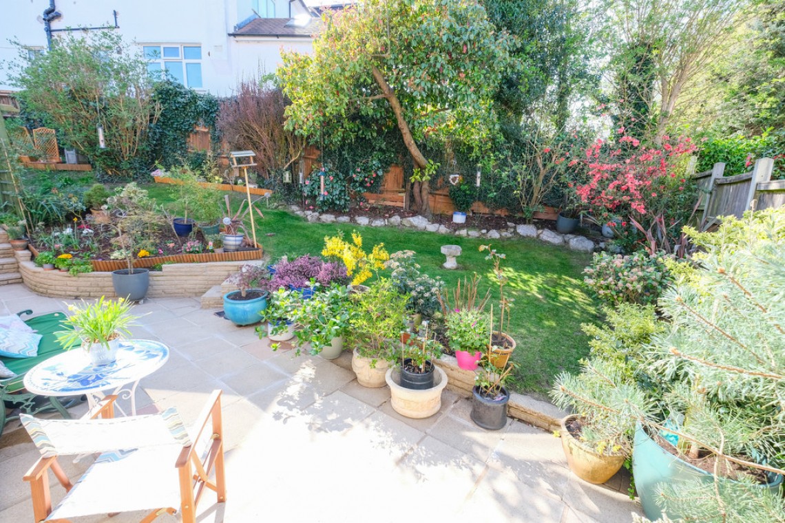 Images for Elm Grove, Orpington EAID:11e514c9f7e99906cb8dd0ceb0e9edcf BID:1