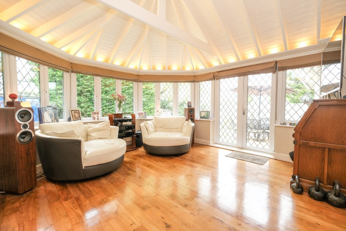 Images for Wolsey Mews, Orpington EAID:11e514c9f7e99906cb8dd0ceb0e9edcf BID:1