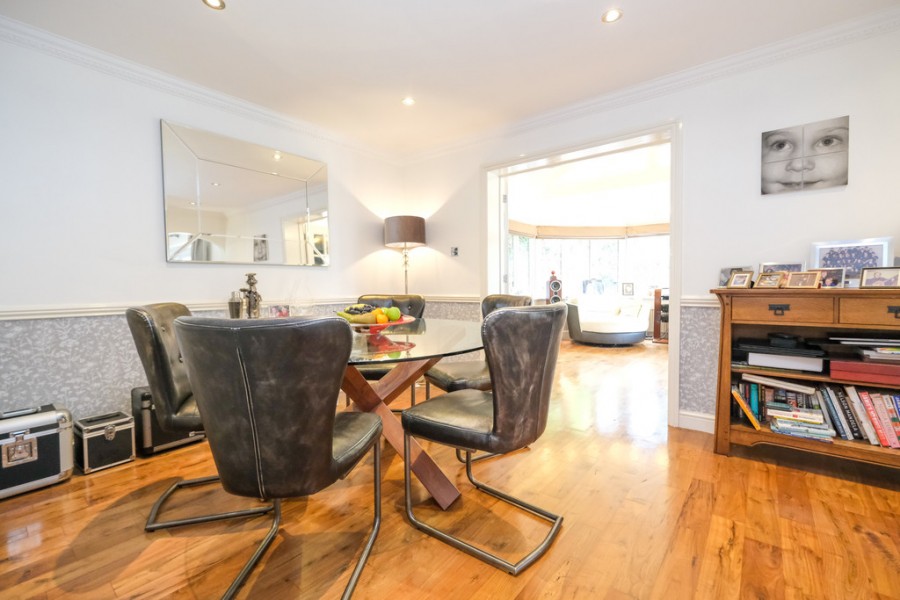 Images for Wolsey Mews, Orpington EAID:11e514c9f7e99906cb8dd0ceb0e9edcf BID:1