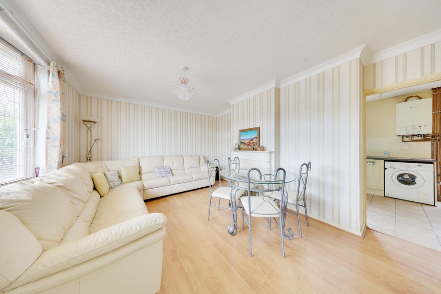 Images for Broomwood Road, Orpington EAID:11e514c9f7e99906cb8dd0ceb0e9edcf BID:1