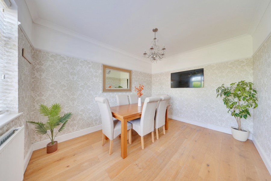 Images for Lancing Road, Orpington EAID:11e514c9f7e99906cb8dd0ceb0e9edcf BID:1