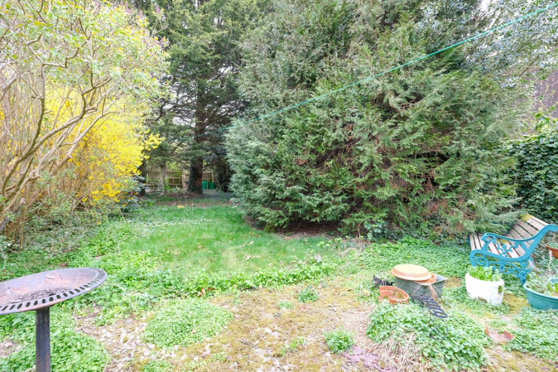 Images for Gillmans Road, Orpington EAID:11e514c9f7e99906cb8dd0ceb0e9edcf BID:1
