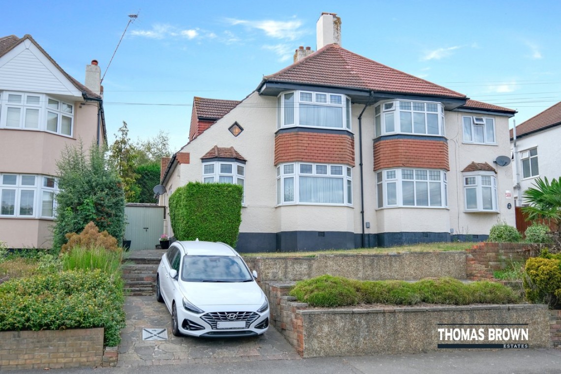 Images for Tubbenden Lane, Orpington EAID:11e514c9f7e99906cb8dd0ceb0e9edcf BID:1