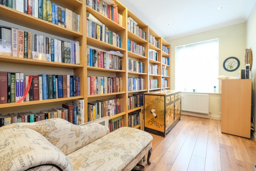 Images for Lancing Road, Orpington EAID:11e514c9f7e99906cb8dd0ceb0e9edcf BID:1