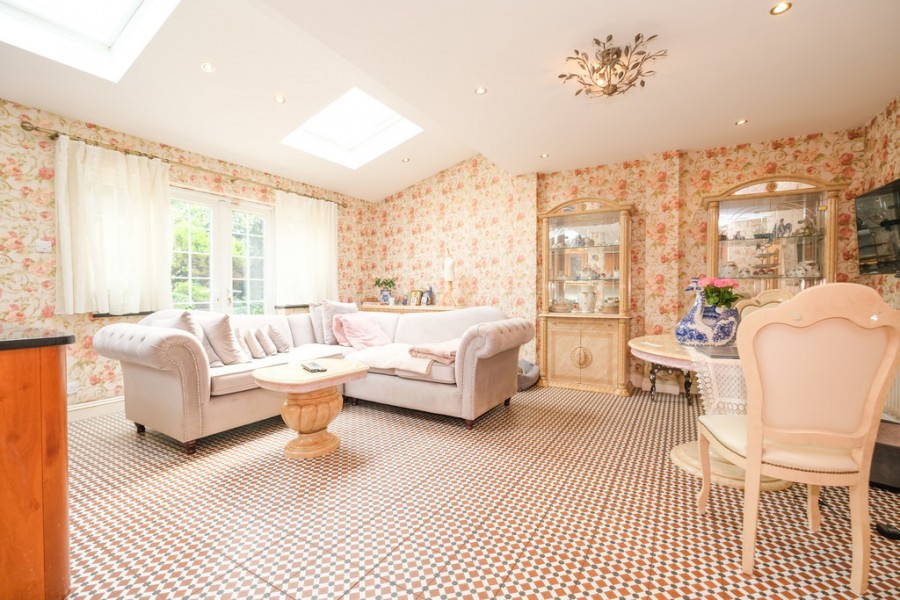 Images for Lancing Road, Orpington EAID:11e514c9f7e99906cb8dd0ceb0e9edcf BID:1