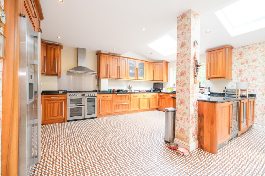 Images for Lancing Road, Orpington EAID:11e514c9f7e99906cb8dd0ceb0e9edcf BID:1
