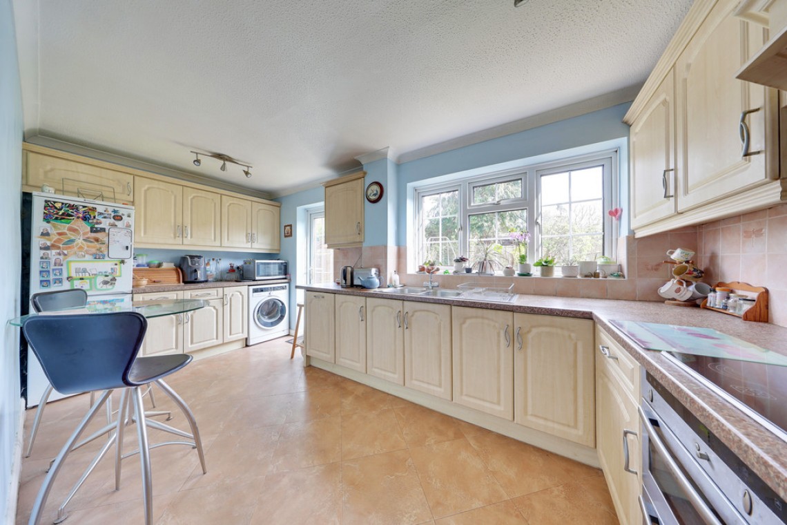 Images for Burlington Close, Orpington EAID:11e514c9f7e99906cb8dd0ceb0e9edcf BID:1