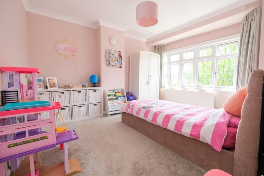 Images for Kynaston Road, Orpington EAID:11e514c9f7e99906cb8dd0ceb0e9edcf BID:1