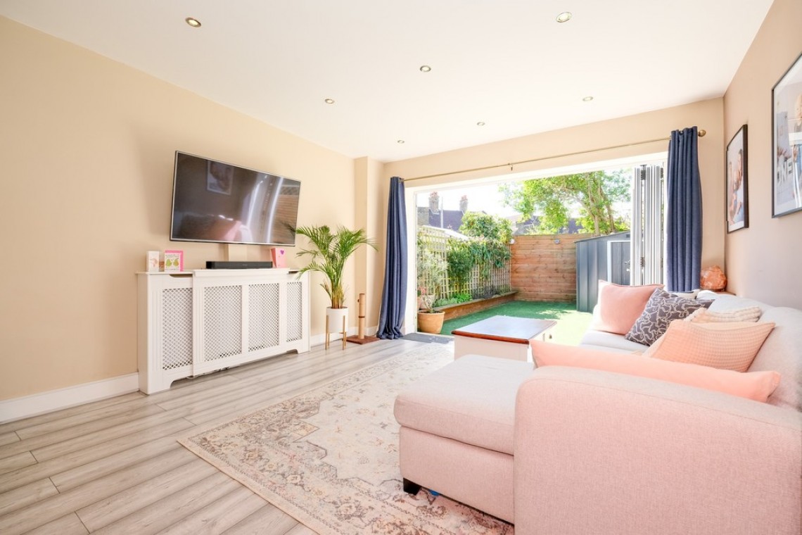 Images for Perry Hall Road, Orpington EAID:11e514c9f7e99906cb8dd0ceb0e9edcf BID:1