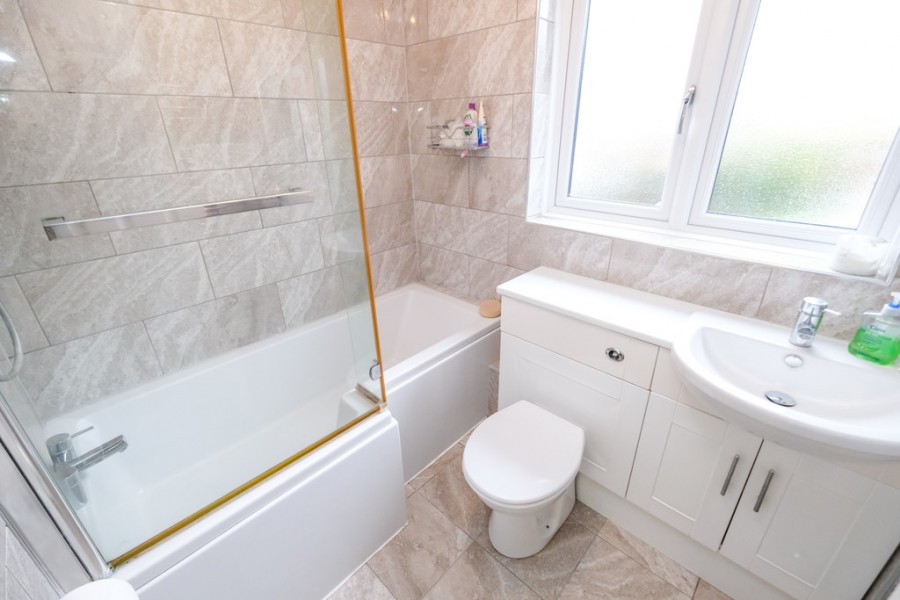 Images for Broadwater Gardens, Orpington EAID:11e514c9f7e99906cb8dd0ceb0e9edcf BID:1