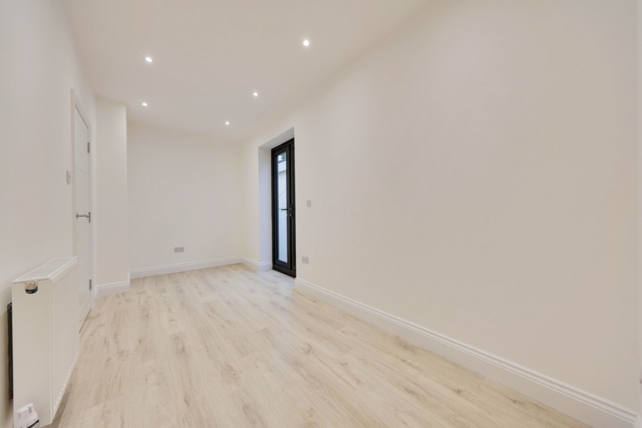 Images for Avalon Road, Orpington EAID:11e514c9f7e99906cb8dd0ceb0e9edcf BID:1