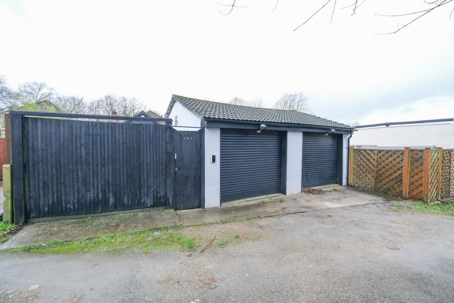 Images for Court Road, Orpington EAID:11e514c9f7e99906cb8dd0ceb0e9edcf BID:1