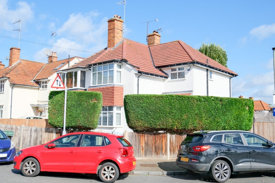 Images for Broomhill Road, Orpington EAID:11e514c9f7e99906cb8dd0ceb0e9edcf BID:1