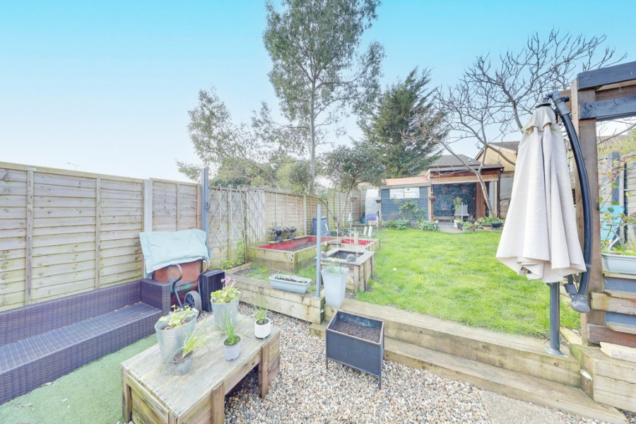 Images for Lullingstone Crescent, Orpington EAID:11e514c9f7e99906cb8dd0ceb0e9edcf BID:1