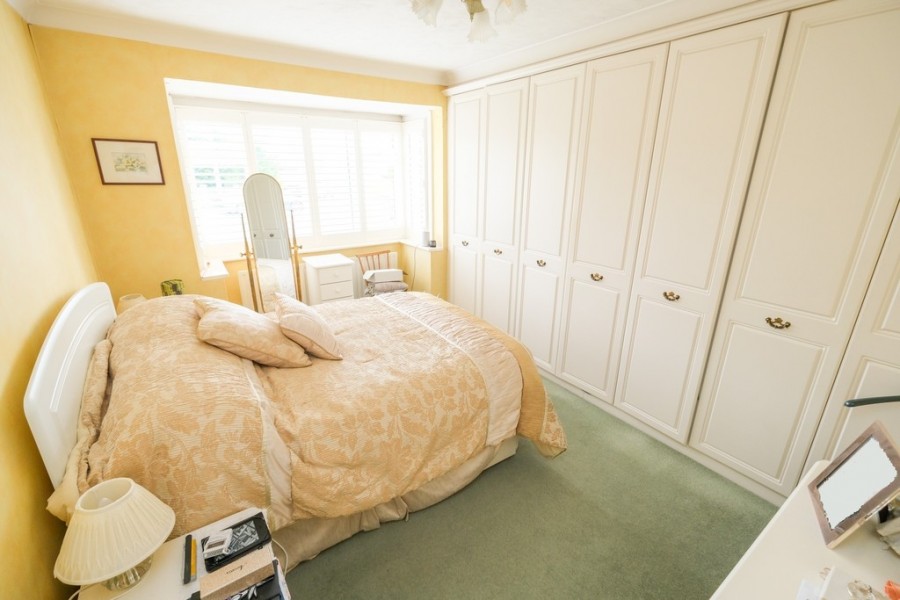 Images for Lancing Road, Orpington EAID:11e514c9f7e99906cb8dd0ceb0e9edcf BID:1