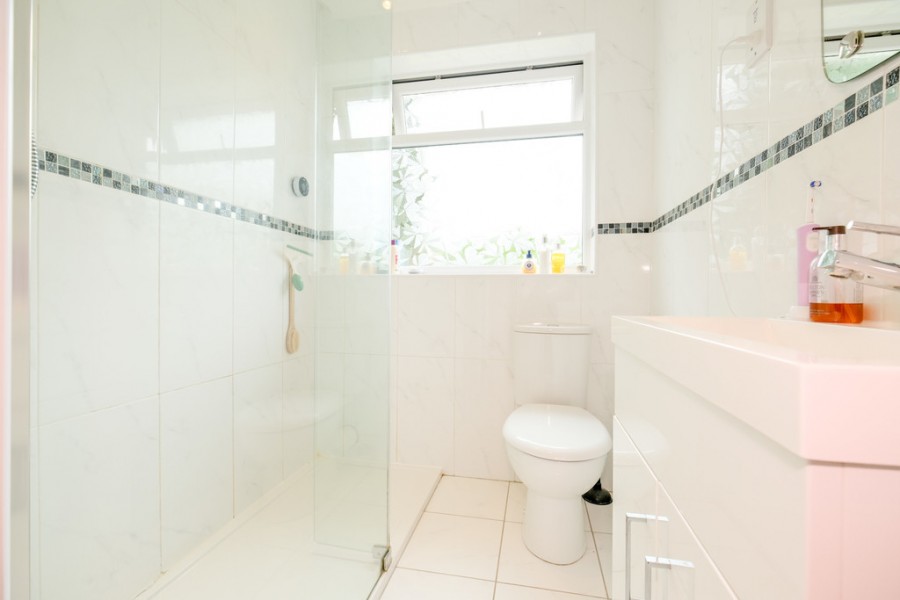 Images for Lancing Road, Orpington EAID:11e514c9f7e99906cb8dd0ceb0e9edcf BID:1