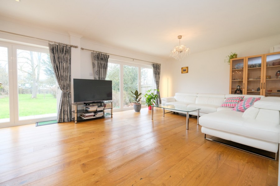 Images for Poverest Road, Petts Wood EAID:11e514c9f7e99906cb8dd0ceb0e9edcf BID:1