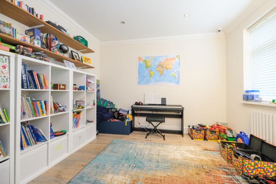 Images for Court Road, Orpington EAID:11e514c9f7e99906cb8dd0ceb0e9edcf BID:1