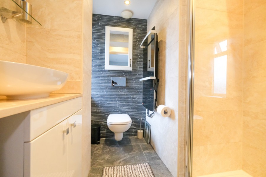 Images for Hayfield Road, Orpington EAID:11e514c9f7e99906cb8dd0ceb0e9edcf BID:1