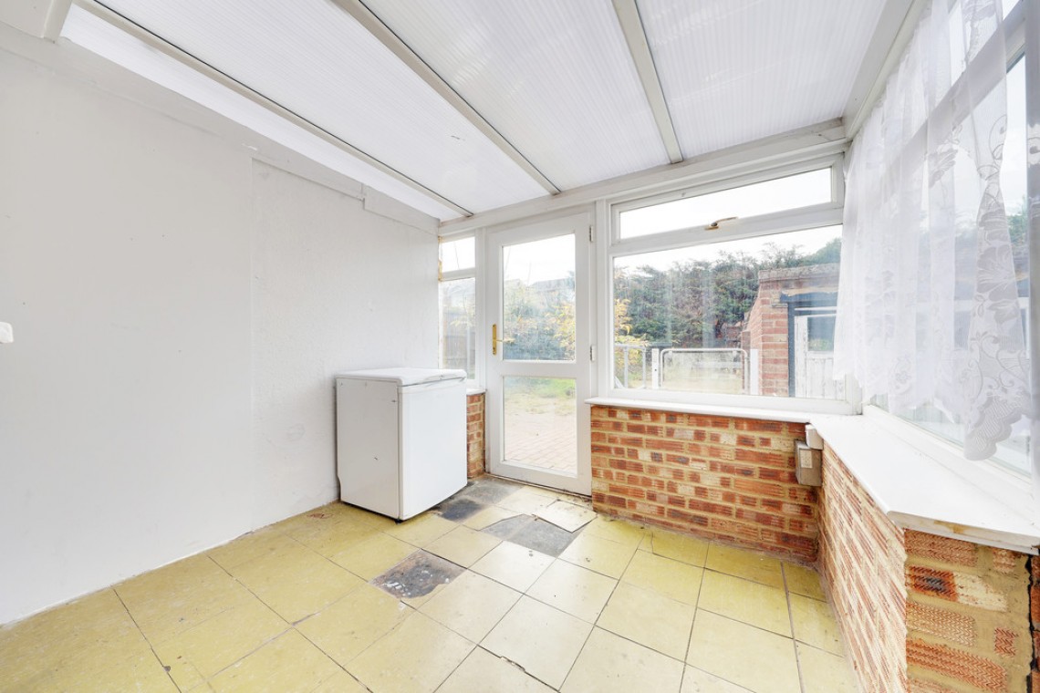Images for Chelsfield Lane, Orpington EAID:11e514c9f7e99906cb8dd0ceb0e9edcf BID:1