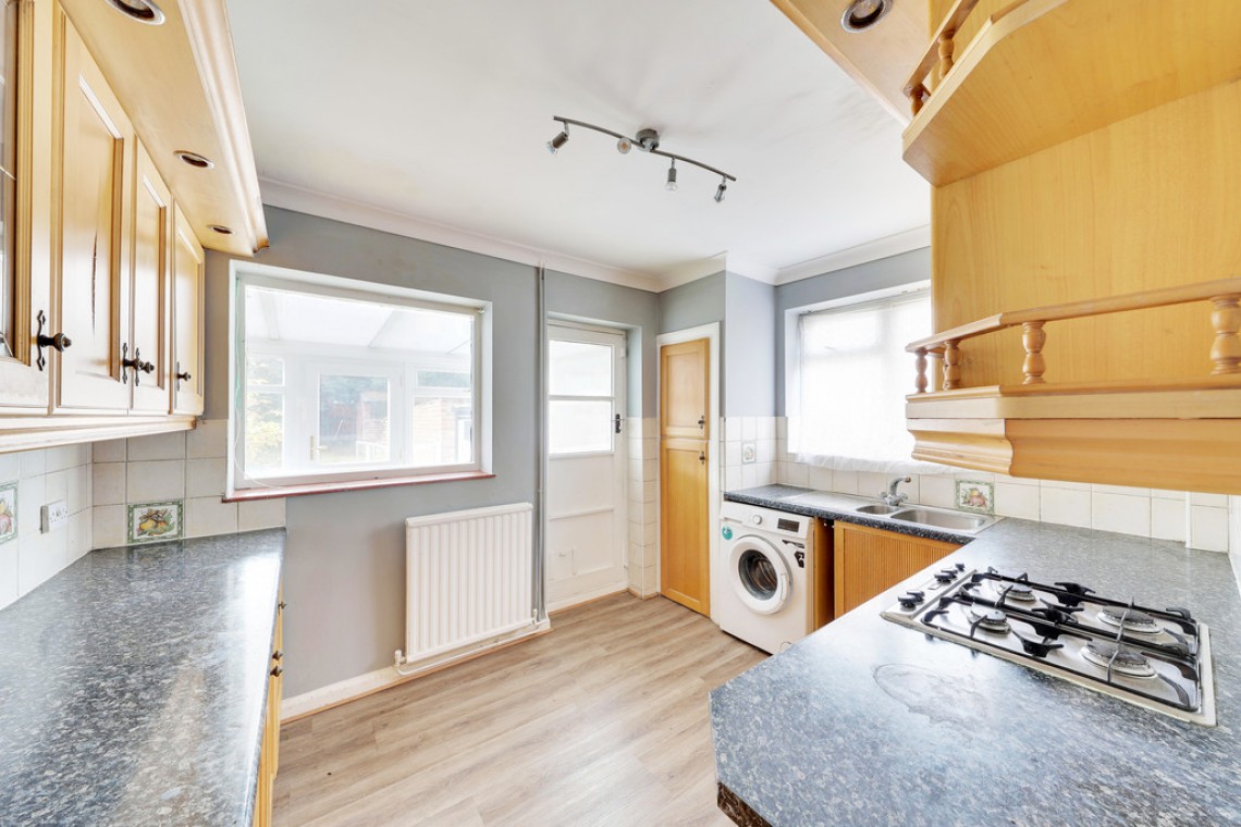 Images for Chelsfield Lane, Orpington EAID:11e514c9f7e99906cb8dd0ceb0e9edcf BID:1