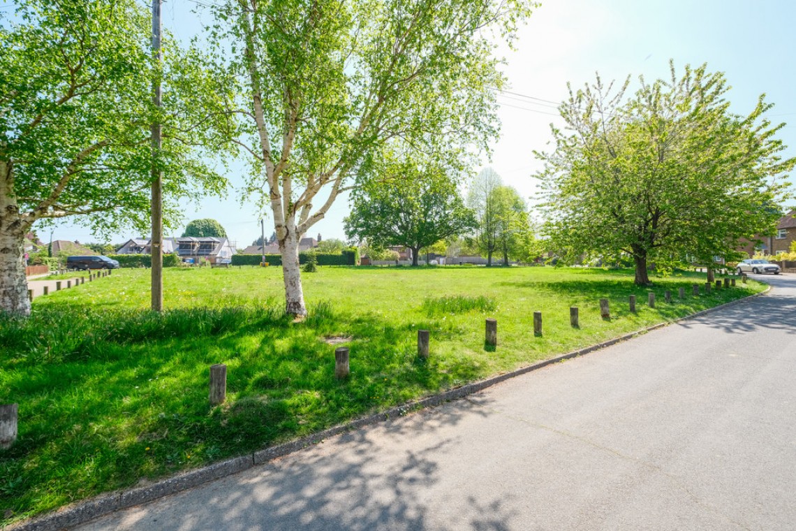 Images for Southdene, Halstead EAID:11e514c9f7e99906cb8dd0ceb0e9edcf BID:1