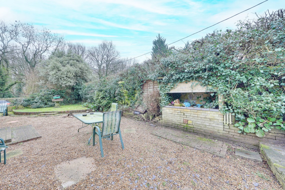 Images for Well Hill, Orpington EAID:11e514c9f7e99906cb8dd0ceb0e9edcf BID:1